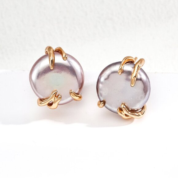 ✨ Artisan Original Design Sculptural Claw-Set Gray Coin Pearl Studs | S925 - Picture 1 of 9